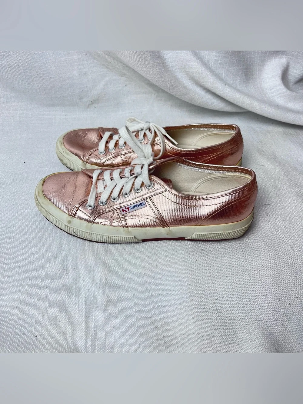 Superga Metallic Rose Gold Sneakers Women’s 9.5 (EU 39.5)